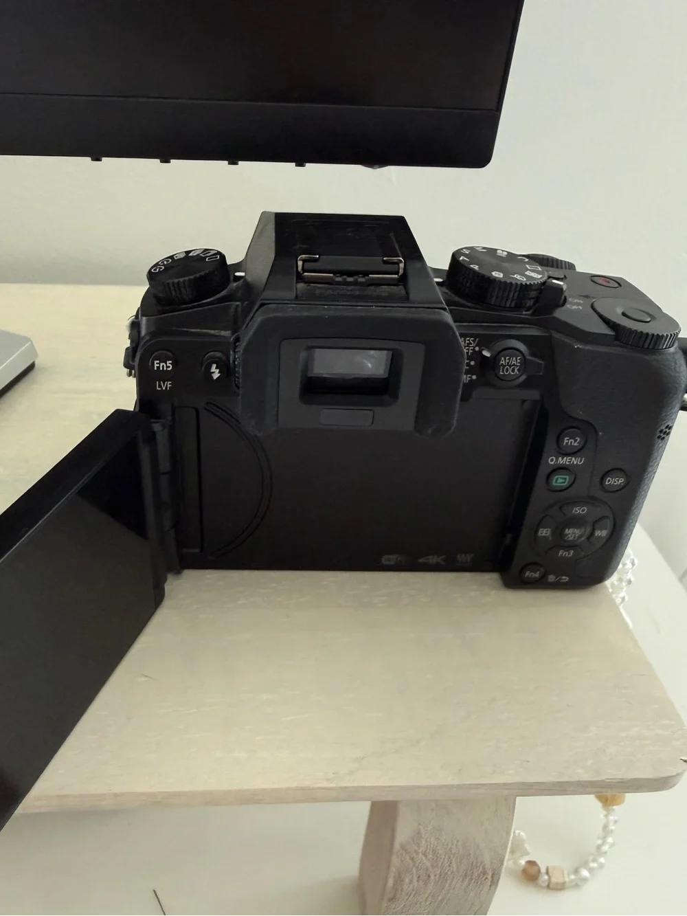 Panasonic Lumix G7 4K Mirrorless Camera in Black